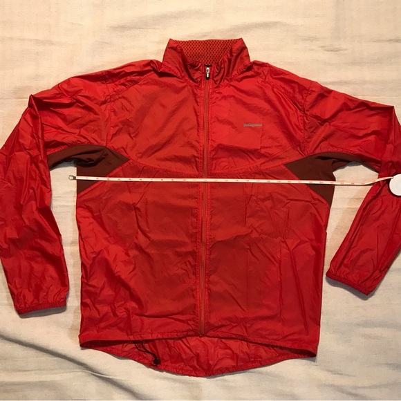 Patagonia Nine Trails Wind Jacket (L) - Picture 7 of 10